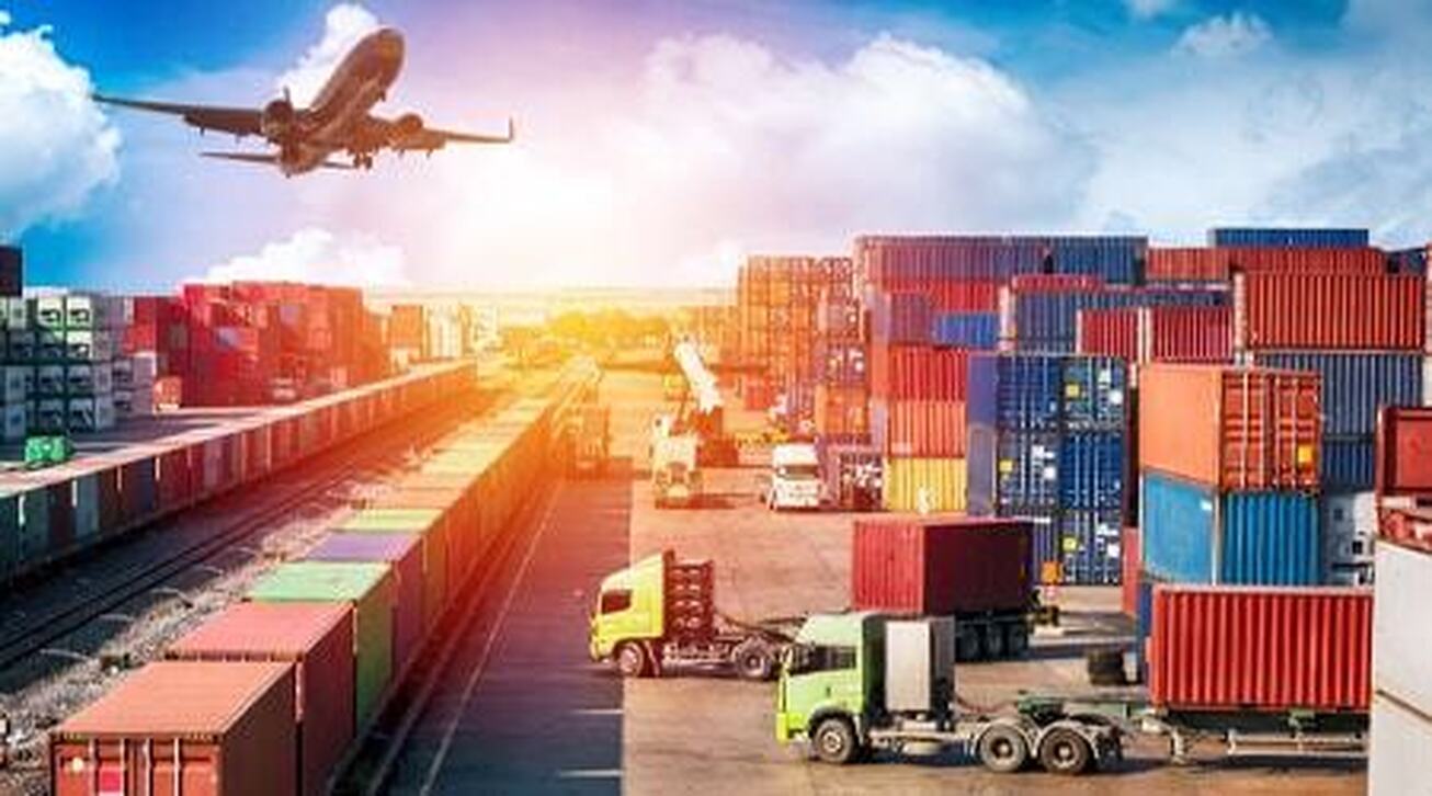 رشد ۲۵ درصدی صادرات به همسایه ها  صادرات به ۵ میلیارد دلار رسید
