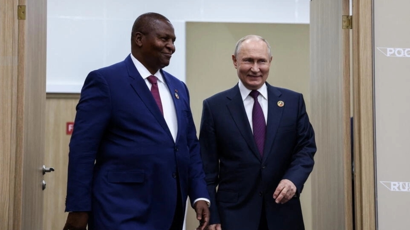 آفریقای مرکزی خواستار مذاکره با روسیه در زمینه سوخت